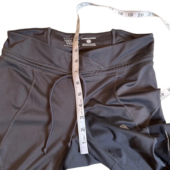 Mountain Hardwear Women Grey Black Capri Hiking Pants Sz Sm 27x16 Stretch Waist - Picture 7 of 11